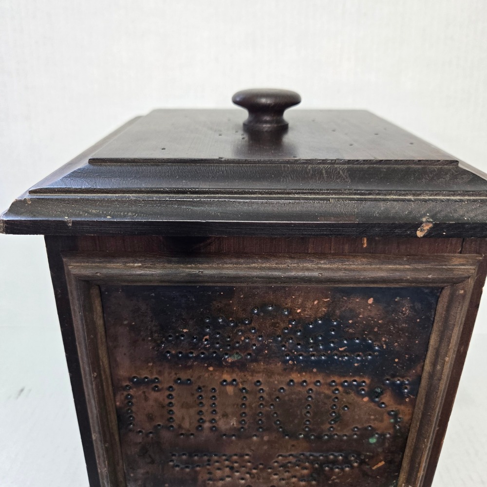 Vintage Pfaltzgraff Village Wood Cookie Jar Punched Tin Cookies Farmhouse Box - Picture 3 of 8